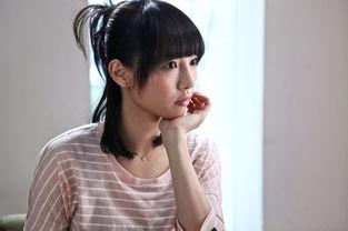 娱乐吃瓜酱简介怎么写,揭秘娱乐圈幕后故事，带你领略明星幕后生活