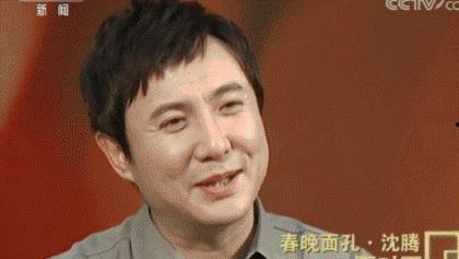 娱乐圈吃瓜群众很忙,吃瓜群众忙不停，揭秘明星幕后故事